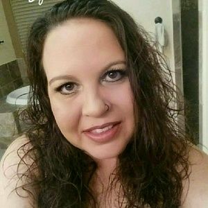 Meet your Posher, Mikinzie